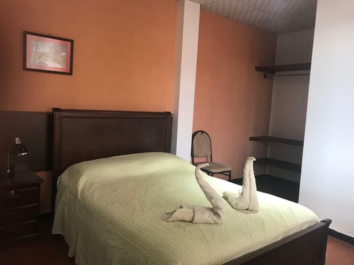 Cittadella Hostal Sucre Buitenkant foto